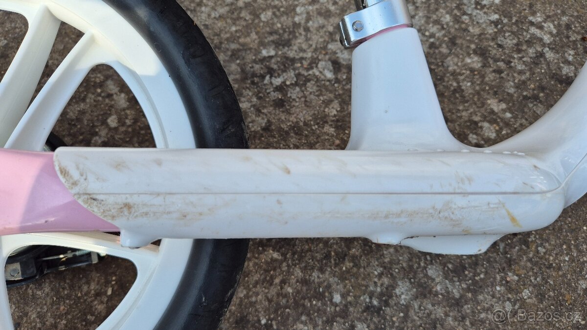 ODRÁŽEDLO LEHKÉ S BRZDOU LIONELO - 7