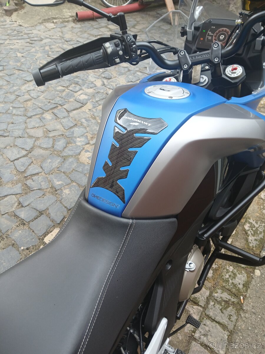 CF MOTO 650 PREMIUM - 7