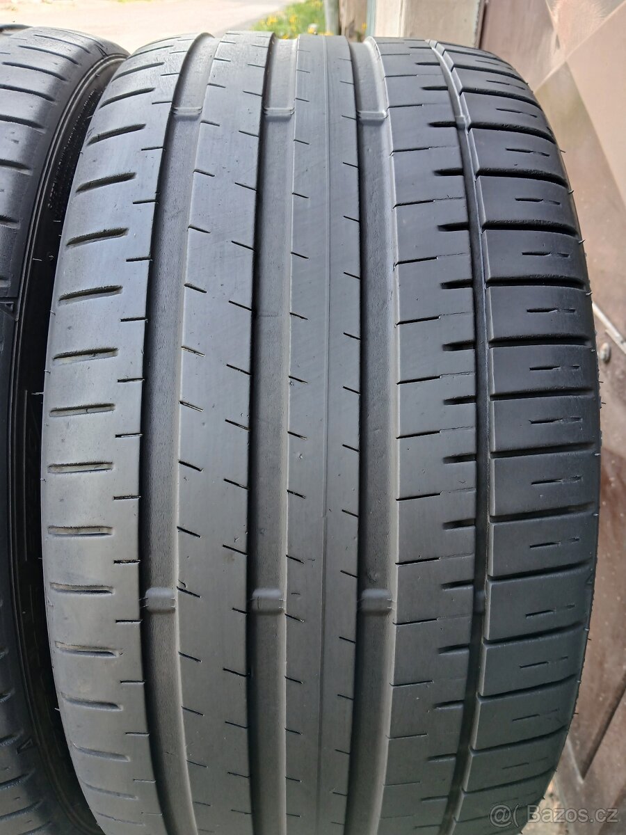 2ks letní pneu 255/30 r20 - 7