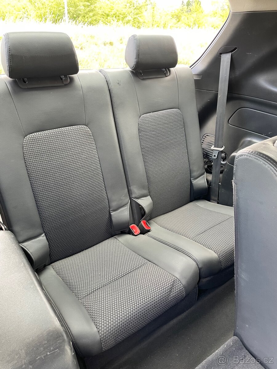 Chevrolet Captiva 4x4 , 7 místné - 7