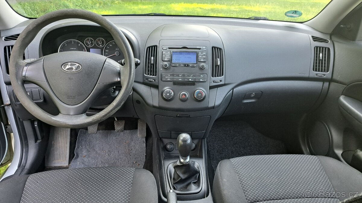 hyundai i30 1,6crdi 2011 - 7