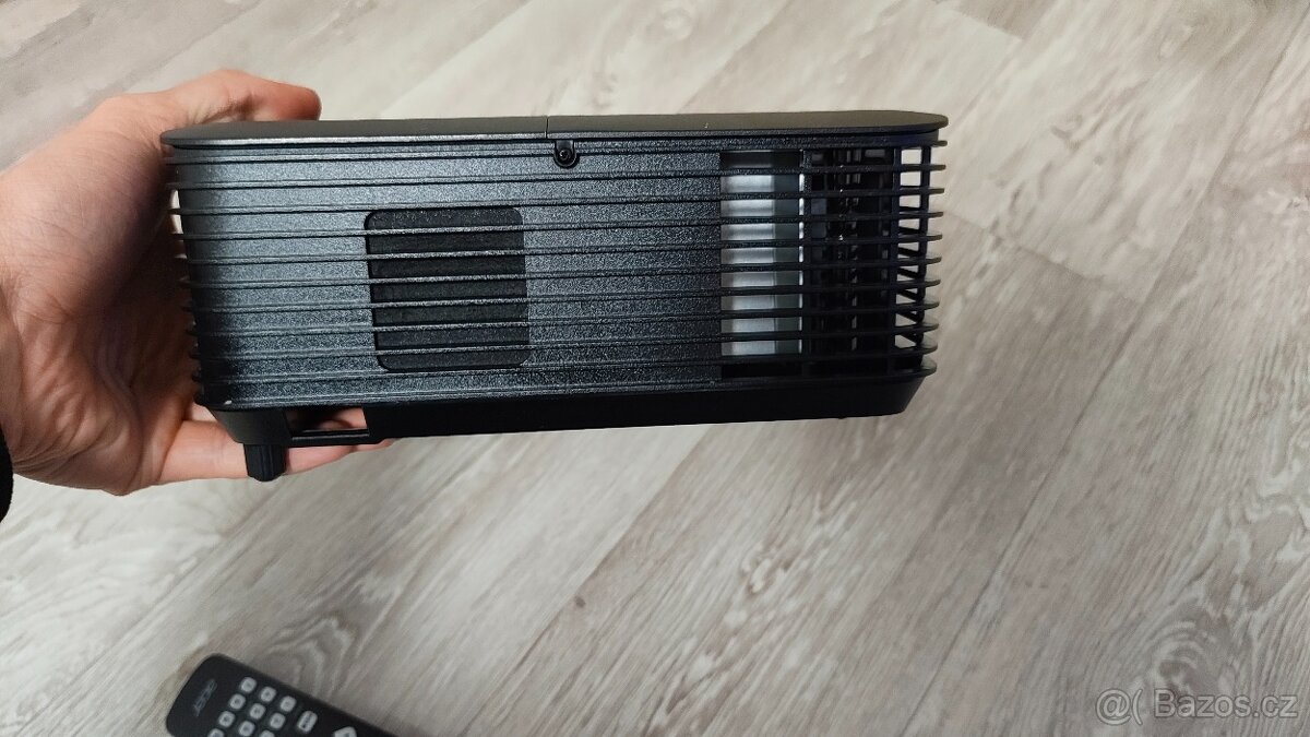 Prodám projektor Acer X1328. - 7