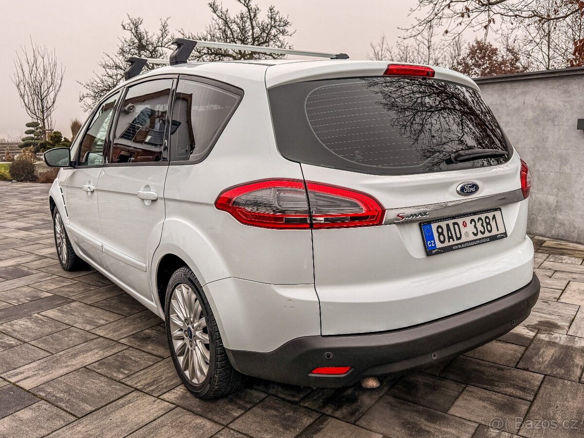 Ford S-MAX 1.6 (118 kW) – 7 míst, servisované - 7