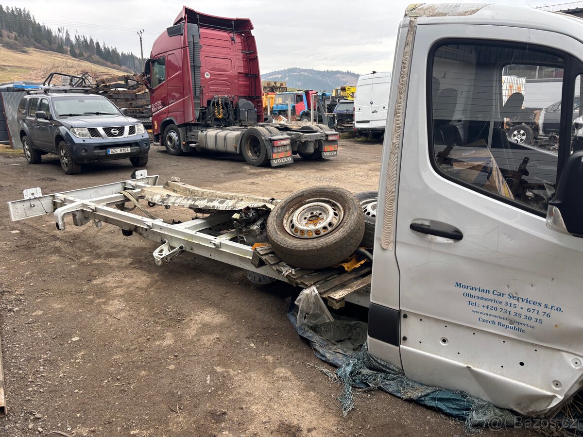 Mercedes sprinter - 7