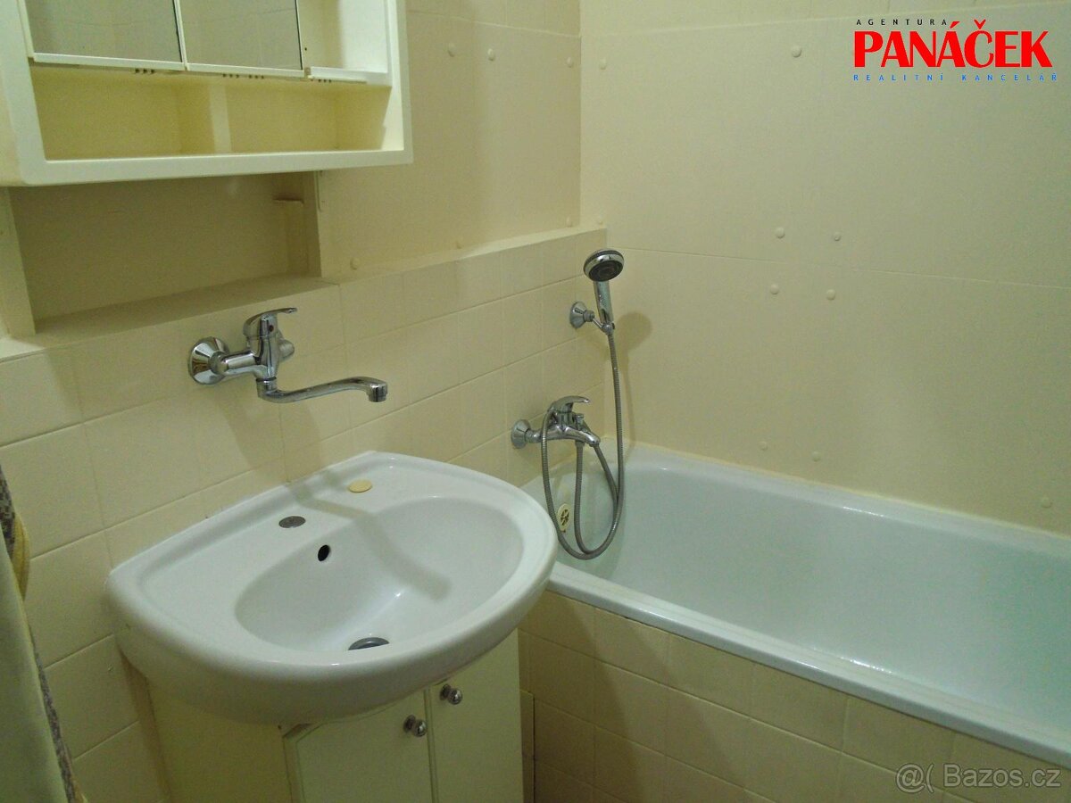 Pronájem bytu 2+1 Zlín - 7