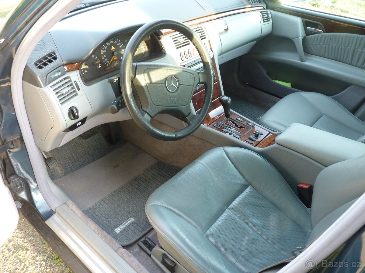 Mercedes W 210 - šestiválec 240-nová cena - 7