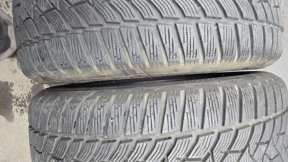 Zimní pneu 245/45/18 Dunlop - 7