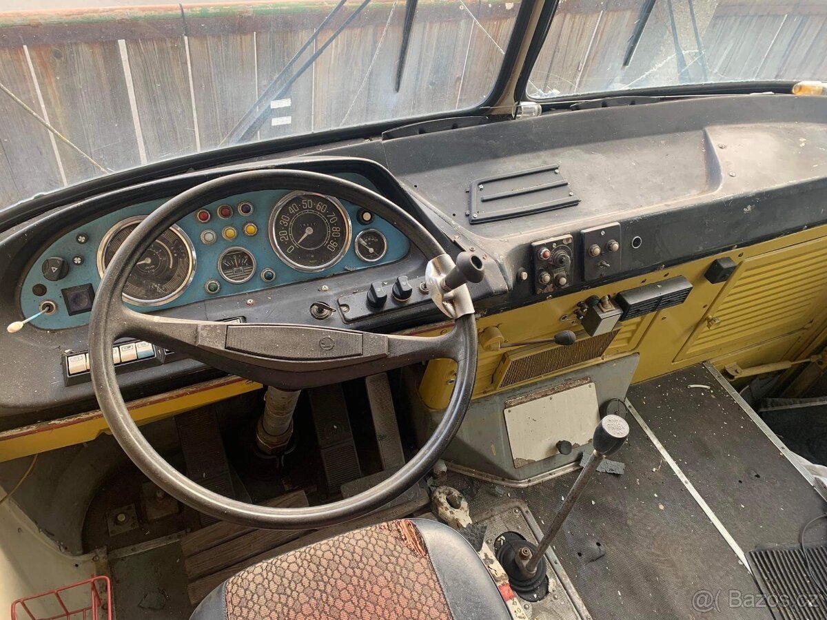 Autobus ŠKODA ŠL 11 - 7