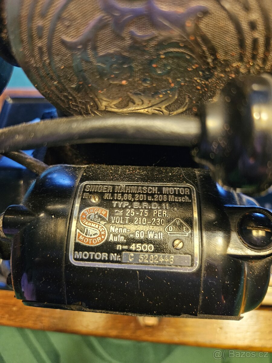 Elektrický šicí stroj Singer - 7