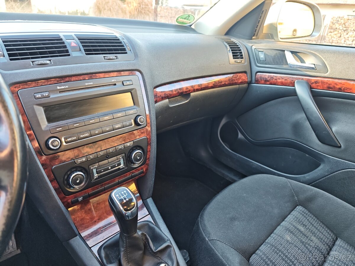 Škoda Octavia 1,6 MPi LPG - 7