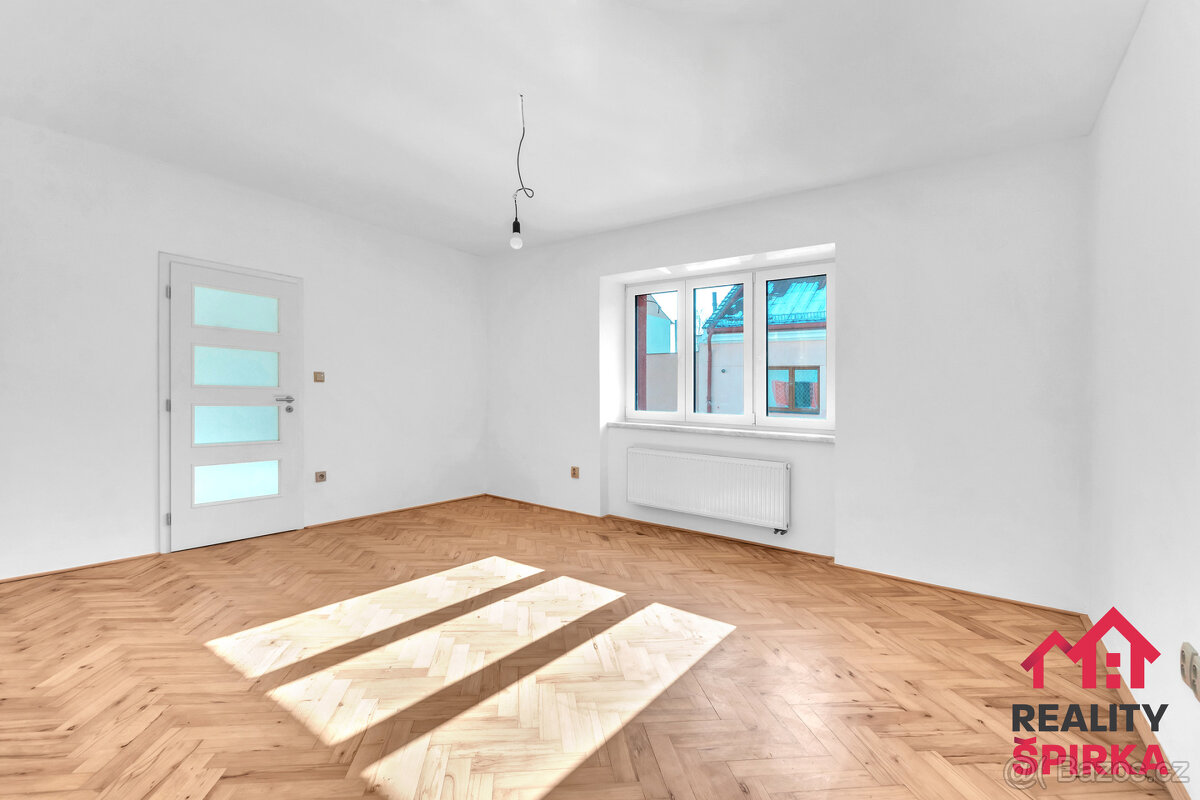 Prodej RD 4+1, CP 236 m², K. Čapka Moravská Třebová - 7