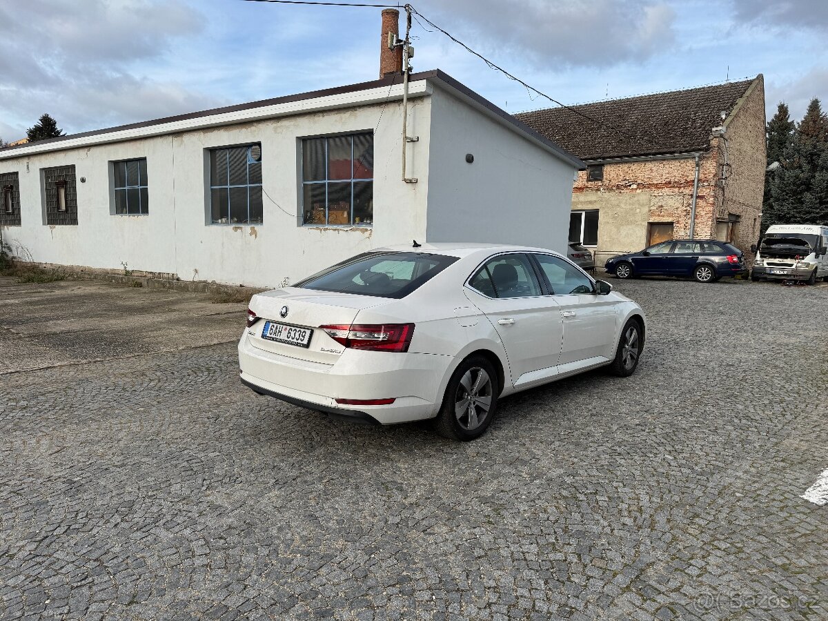 Pronájem Škoda Superb 3 DSG, 2.0 TDi , taxi,UBER, BOLT - 7