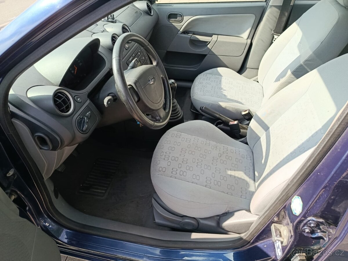 Ford Fiesta 1.4, 59 kW, r.v. 2002 - 7
