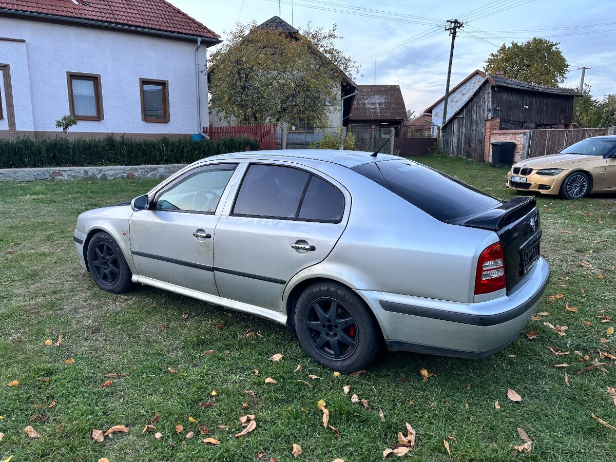 Díly Škoda Octavia 1 1.9tdi 81kw - 7