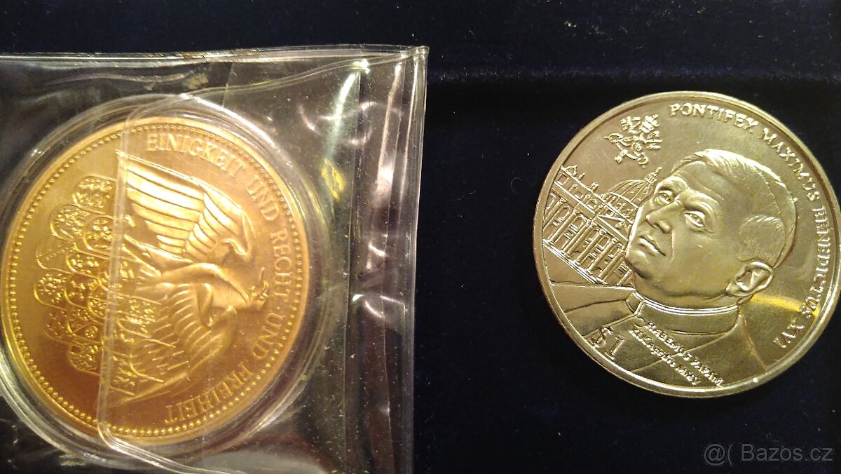 menší sbírka mincí - 7