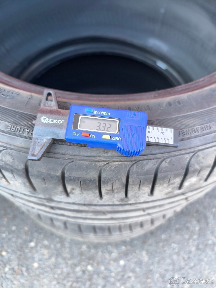 Letní pneu dvourozměr R17 Sada Č.131 - 7