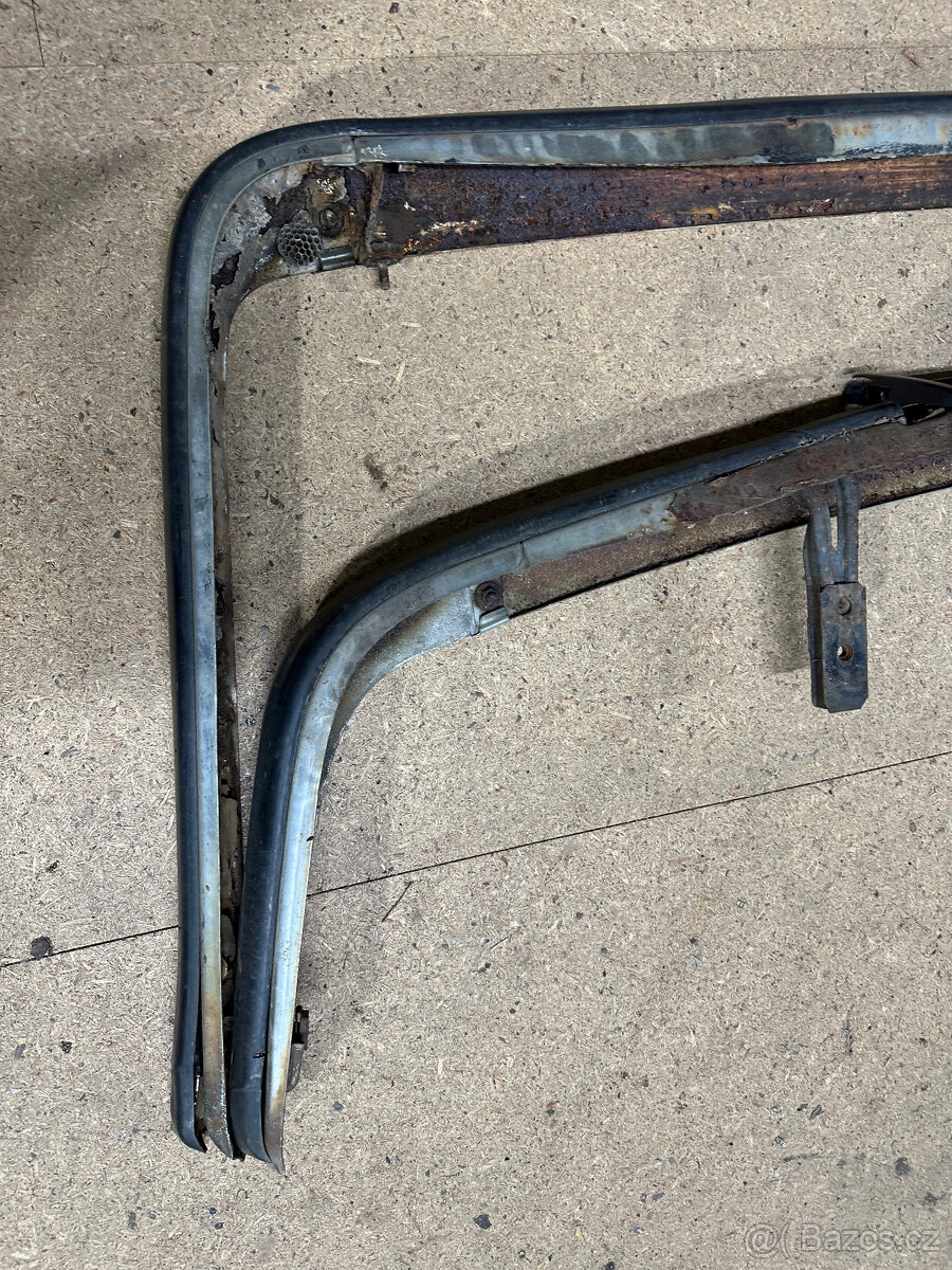 Narazniky sada BMW 5 E28 predek + zadek - 7