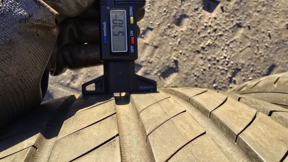 Letní pneu 225/45/17 Michelin - 7