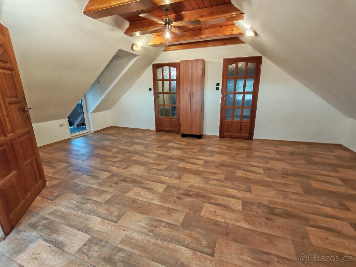 Pronájem bytu 1+1, zahrada, balkon, parkování, Václavovice - 7