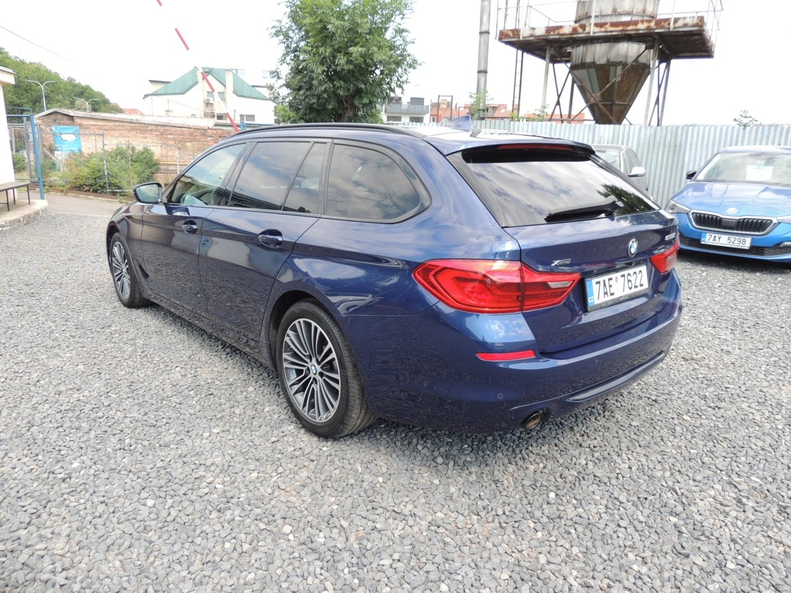 BMW 530ix Combi,185kw,2018,SportLine,ČR,1maj.-21%DPH - 7
