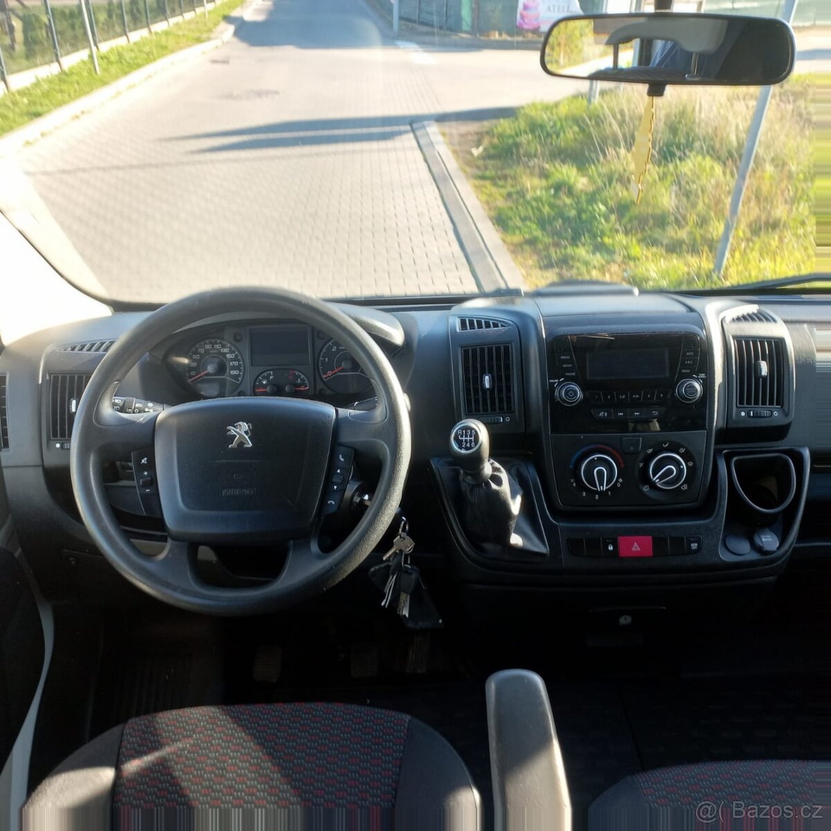 PEUGEOT BOXER 2.0HDI 120KW VALNÍK 7 MÍST R.V.2017 - 7