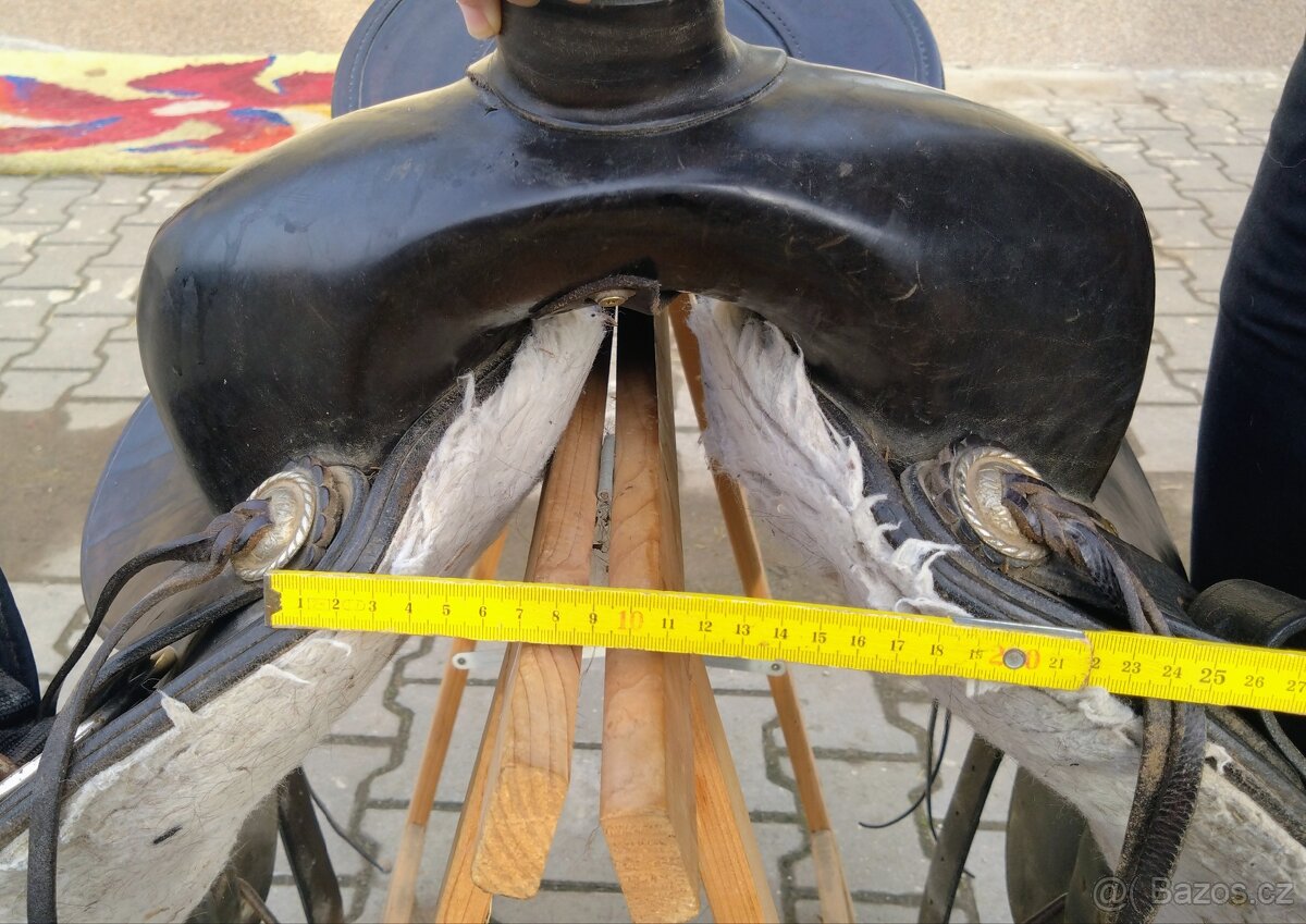 Westernové sedlo široké Roper - 7