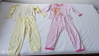 Sada oblečení pro holčičku (vel. 110) - 7