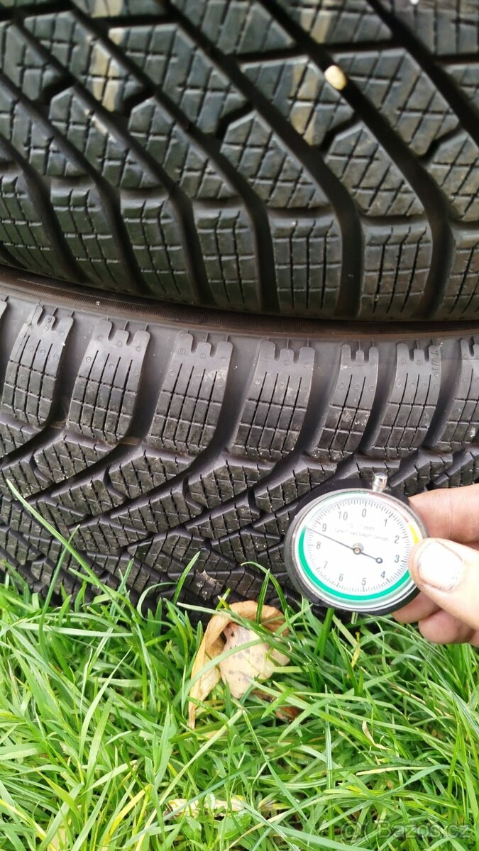 Zimní pneumatiky Pirelli 215/45/17 4ks - 7