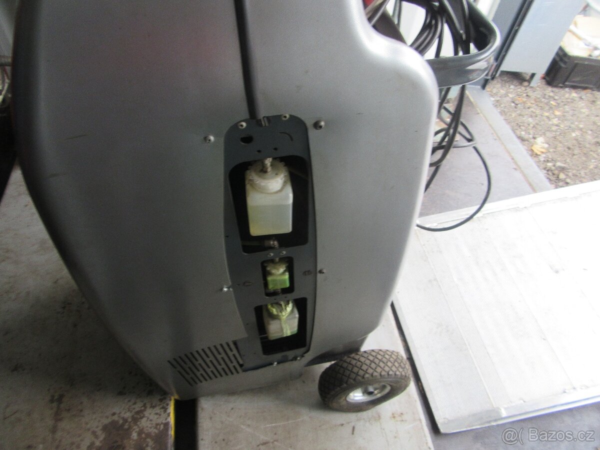 Plnička klimatizace Robinair AC690 PRO - 7