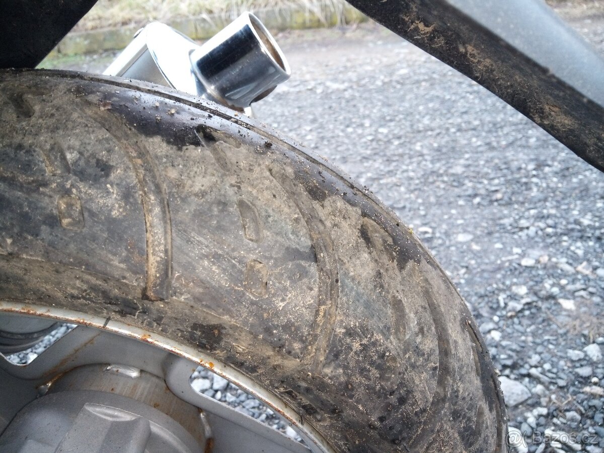 Prodám skútr LONCIN 50 2T r.v 2011 - 7