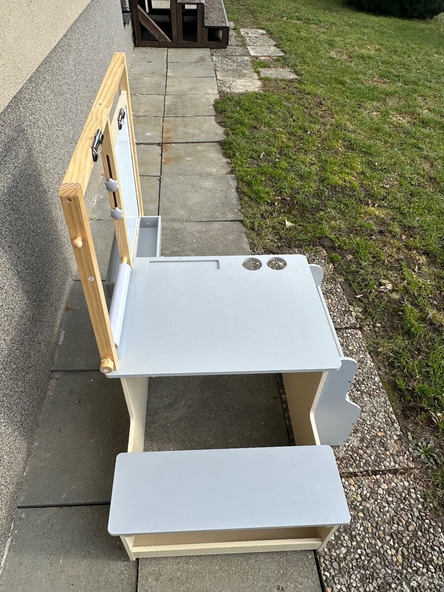 Výtvarný stolek s lavicí - 7