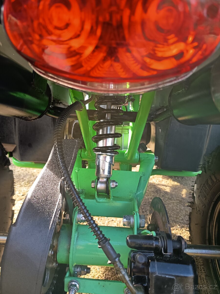 Dětská čtyřkolka - 7