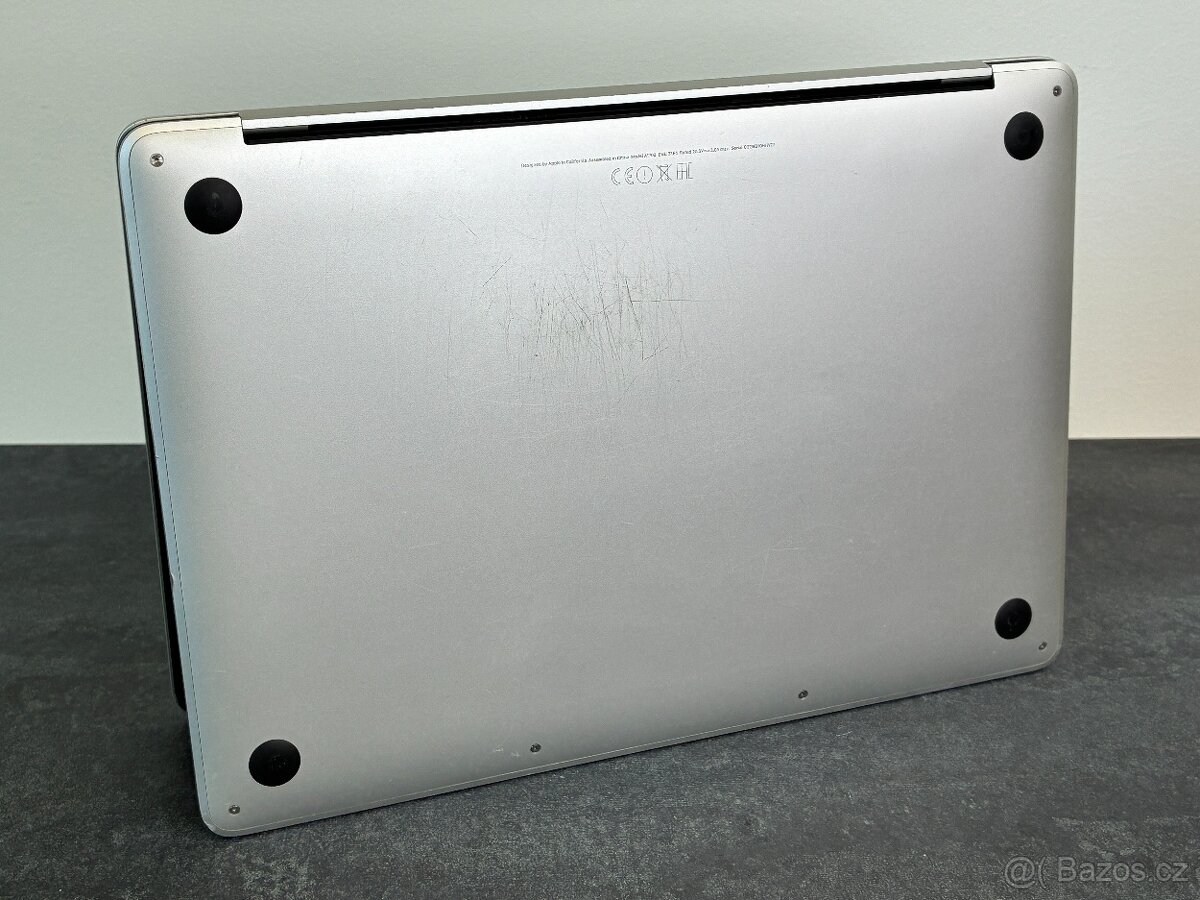 MacBook Pro 13'' 2017 / i5 / 8GB / 128GB SSD - DPH - 7
