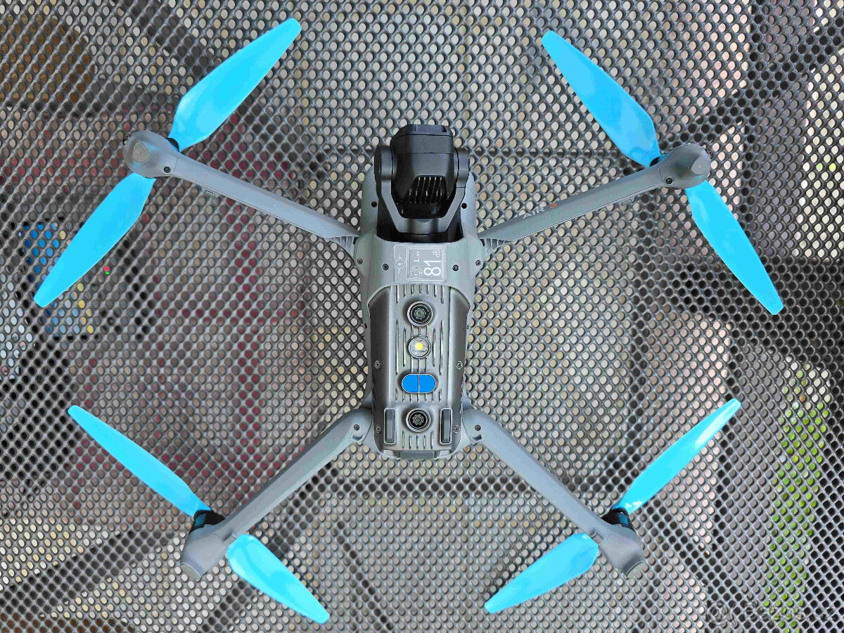DJI Air 3 - 7