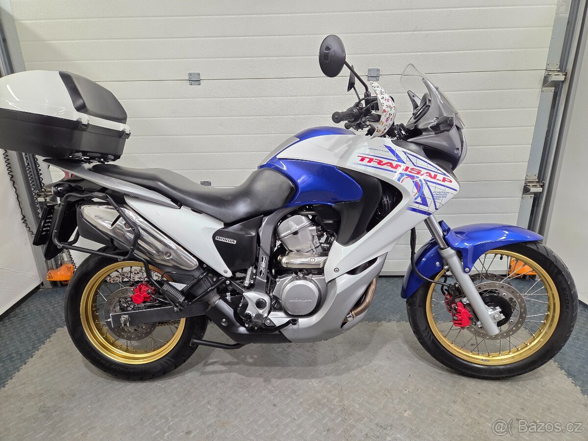 Honda XL700 V Transalp - 7