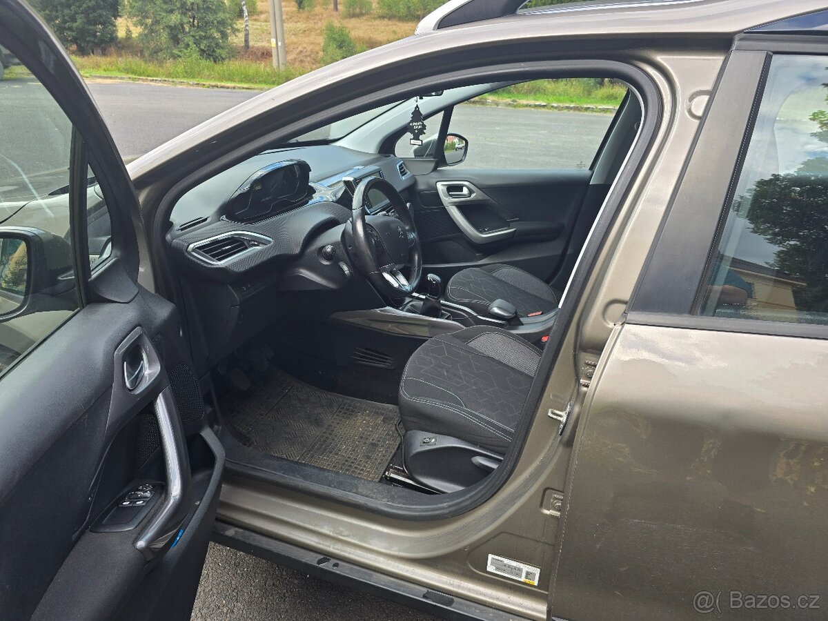 Peugeot 2008 1.2 60kW 2016 - 7