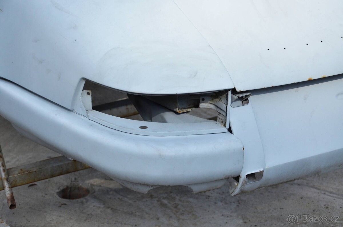 Karoserie Porsche 912 z roku 1967 - 7