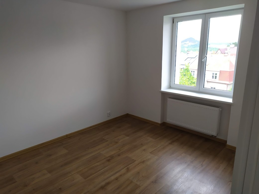 Pronájem bytu 2+1 v Mostě - 7