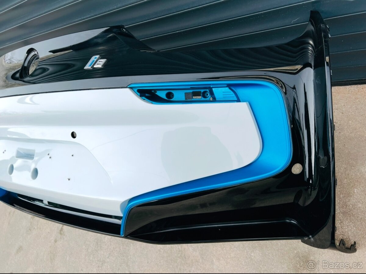 BMW i8 naraznik - 7
