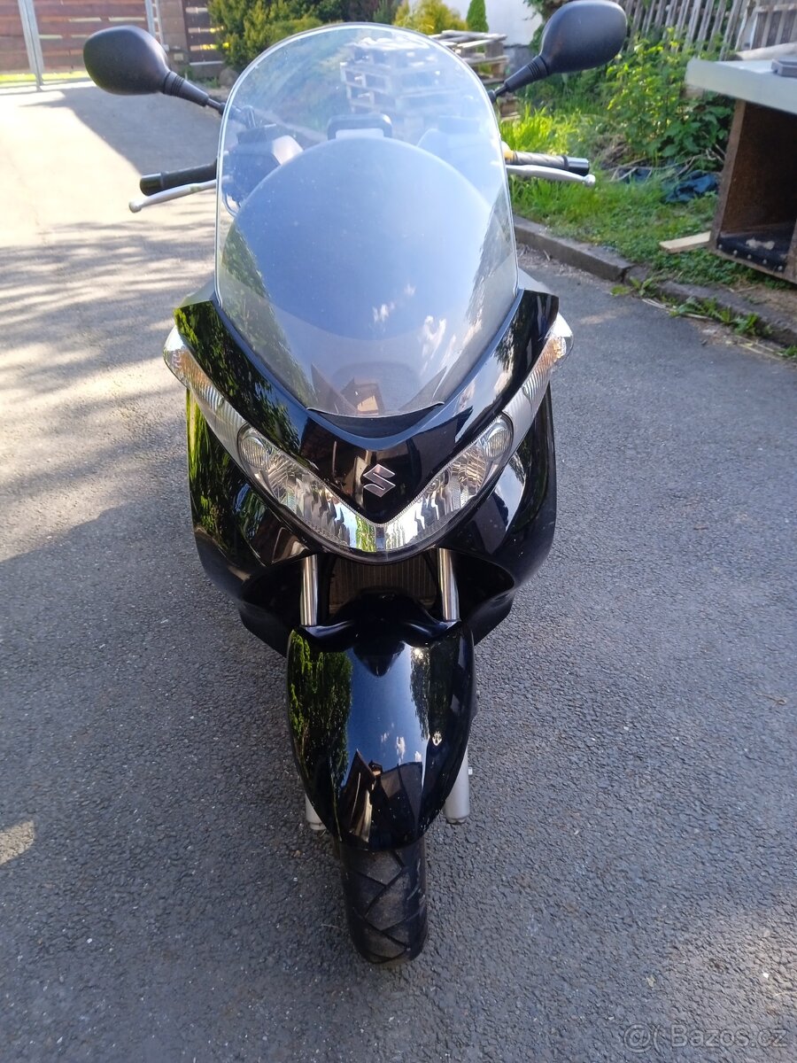 Suzuki Burgman 200 - 7