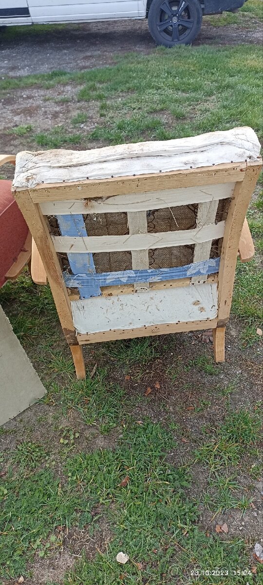 Křesla Halabala na opravu pevné kostry - 7