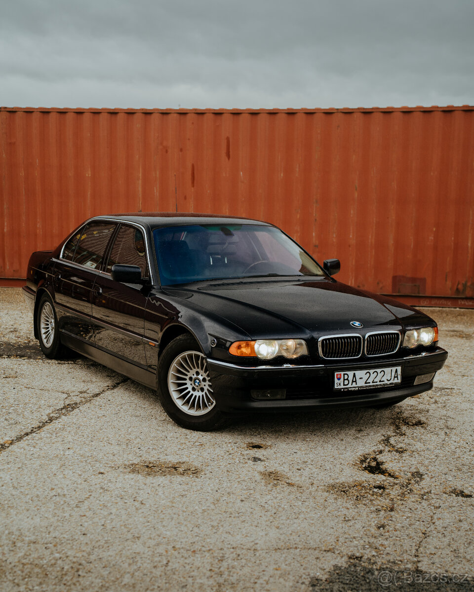 Predám BMW E38 750iL facelift vo výbornom stave - 7
