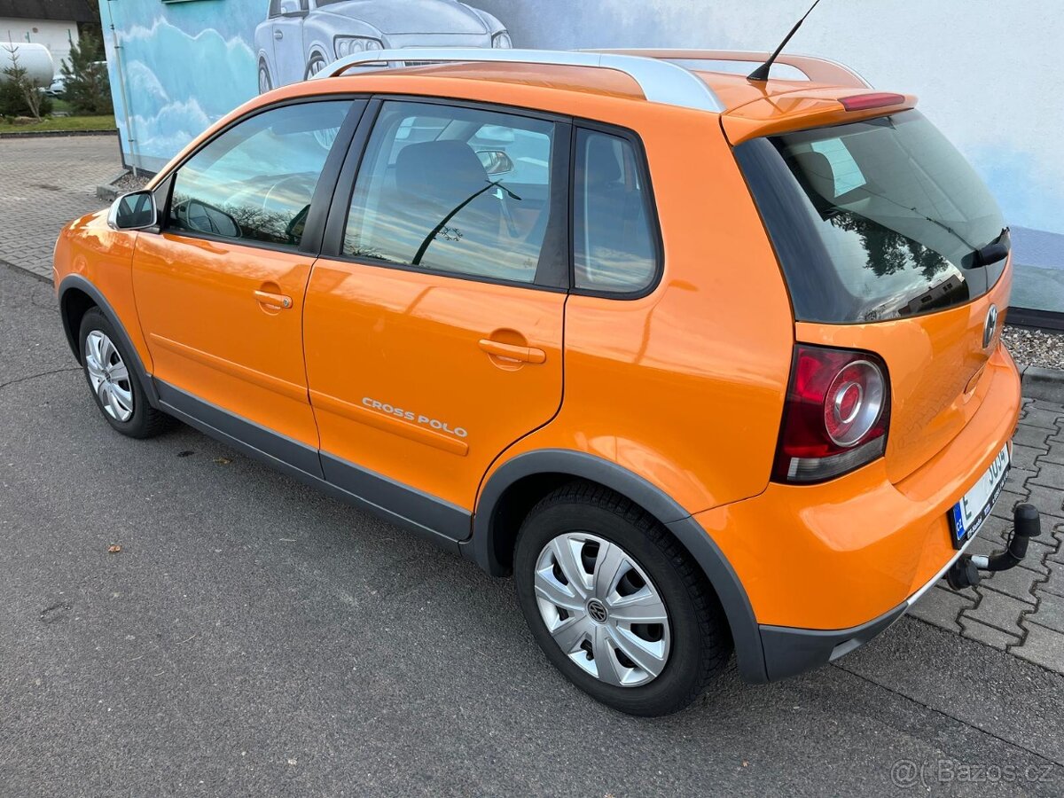 Polo Cross 1.4 16V NOVÁ STK KLIMA 2 X KOLA TAŽNÉ ZAŘÍZENÍ - 7