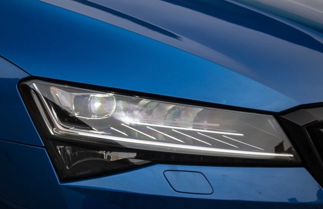 Škoda Superb 2.0 TDI DSG Style - 7