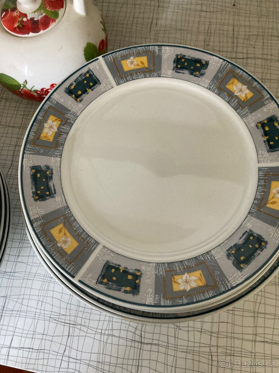 Set různého nádobí - 7