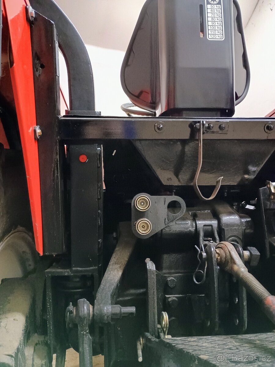 Zetor kabina, ochranný rám - 7