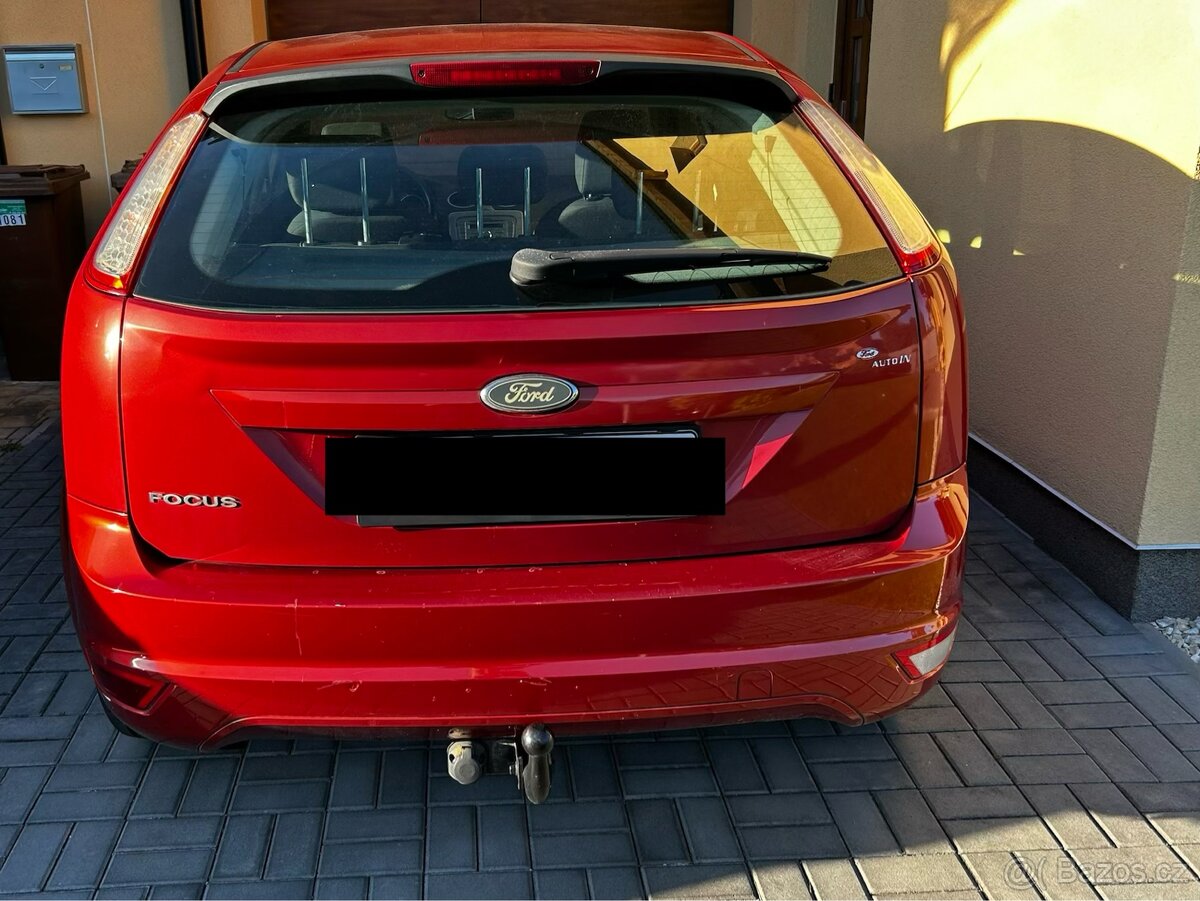 Ford Focus 1.6i - 7