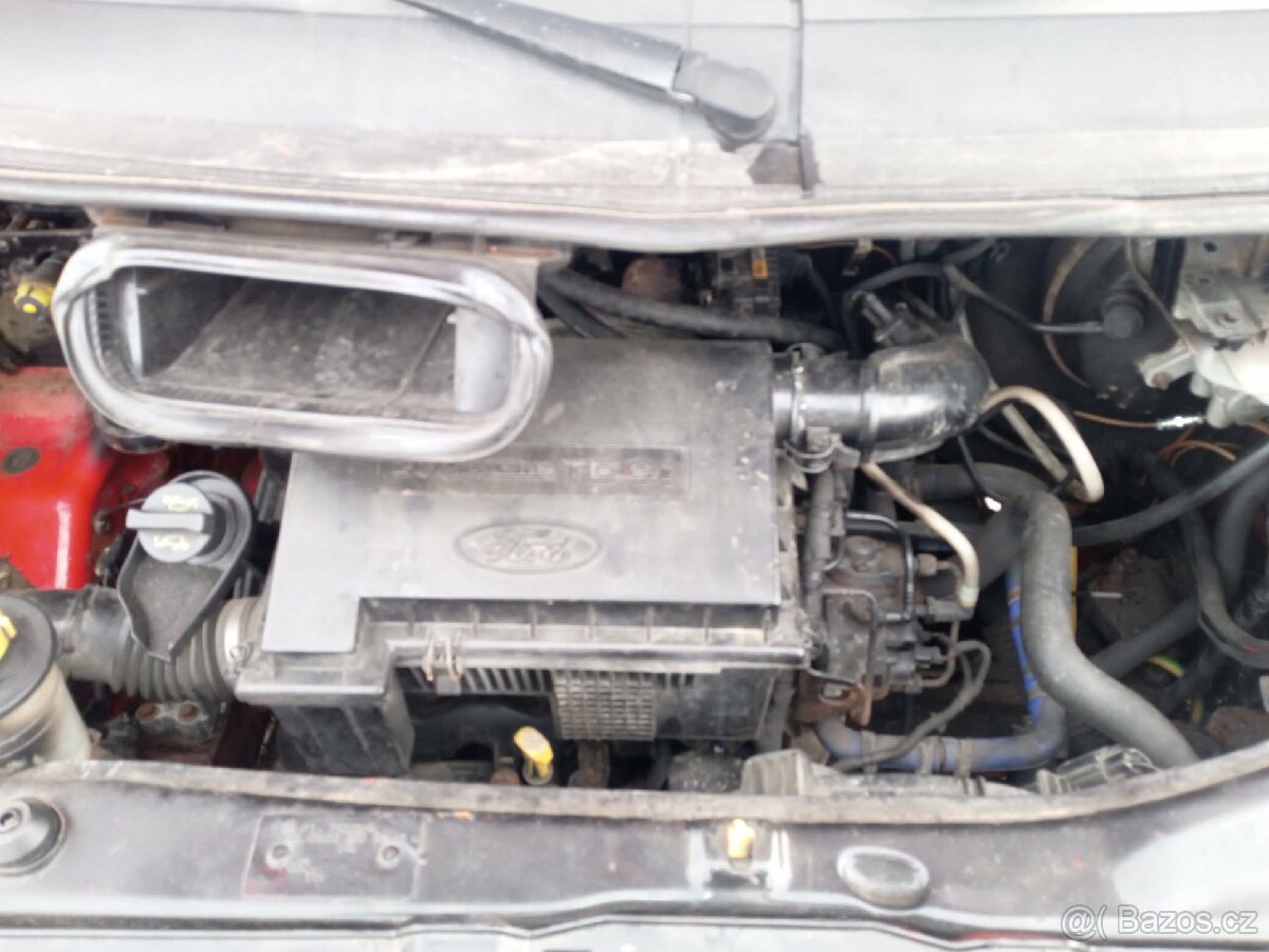 Ford Transit 2,2 TDCI 96 kW - 7