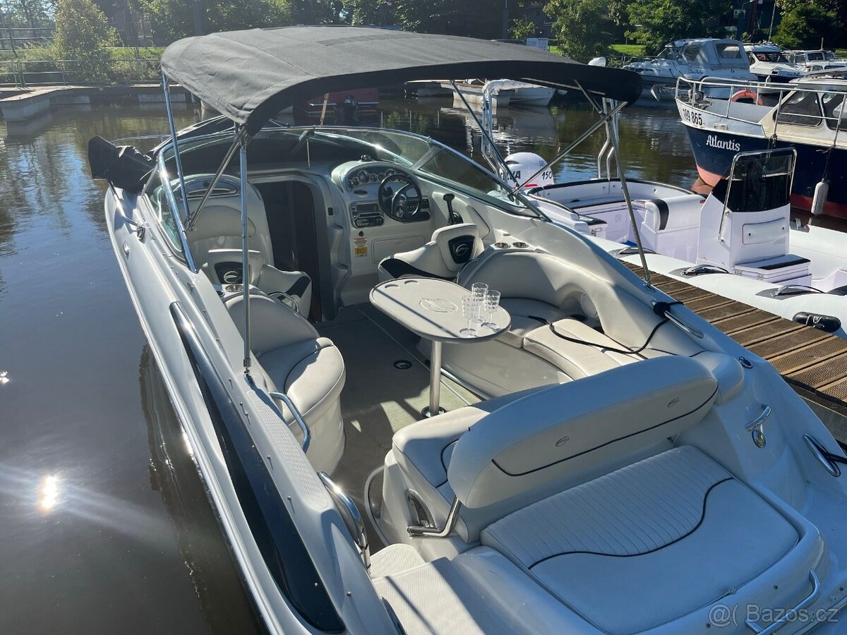 Loď Crownline 275 CCR - 7