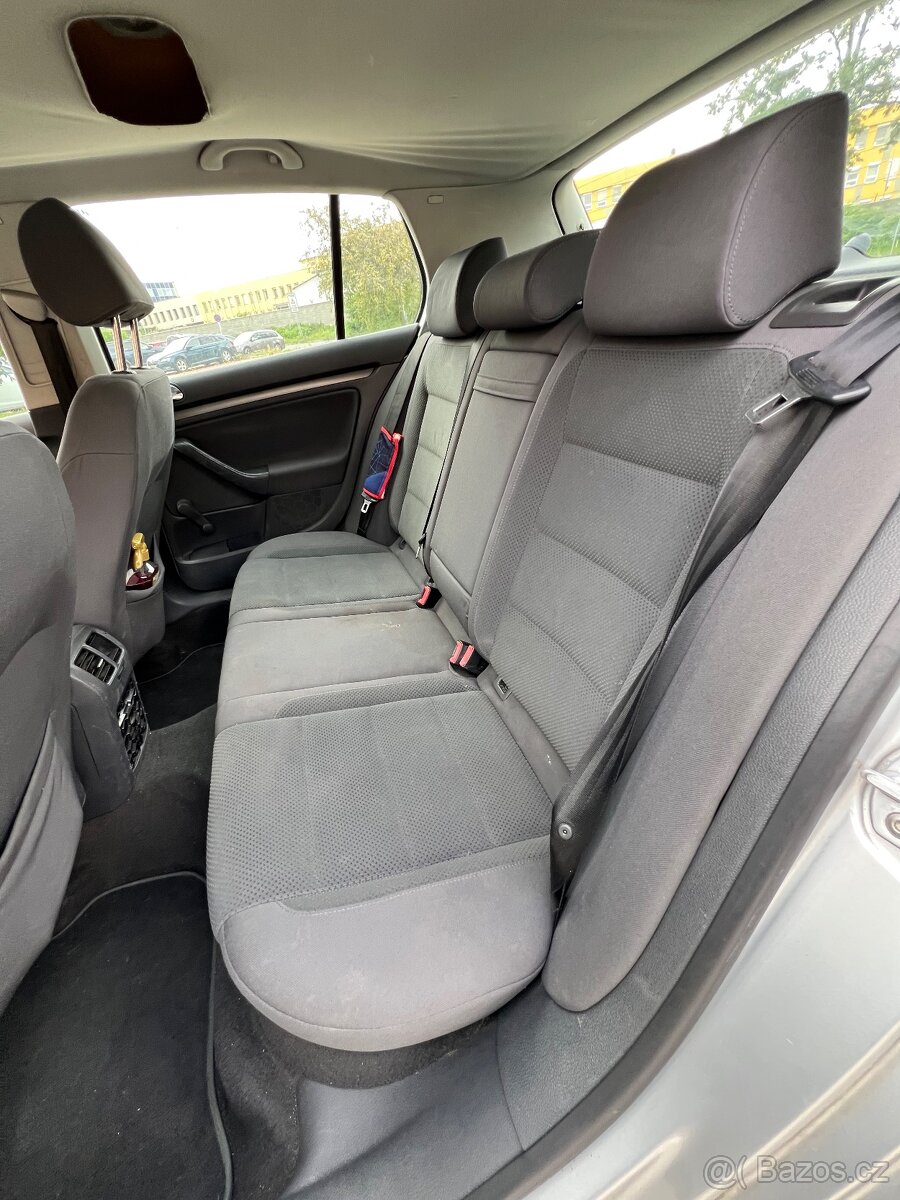 Prodám Wolkswagen Golf 5 1.6 74KW - 7